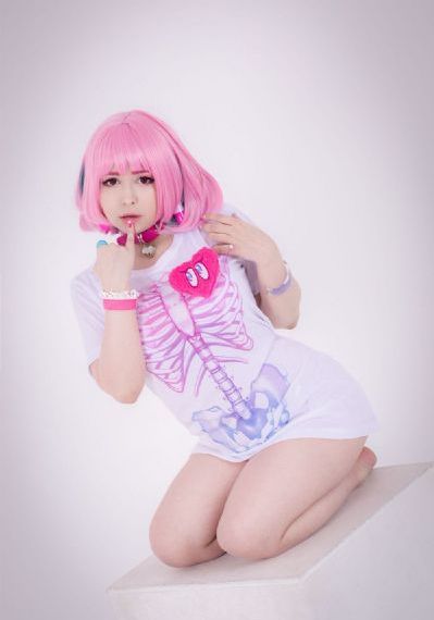 朝鲜大乳女奶水奶水吃奶