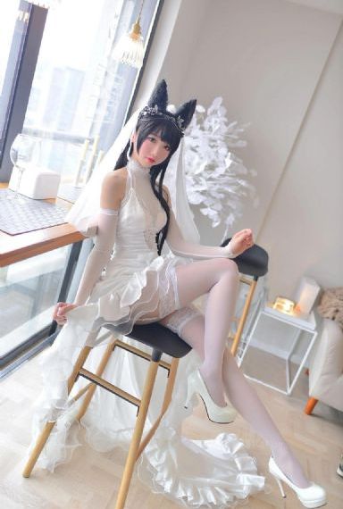 扒开黑女人的p大荫蒂