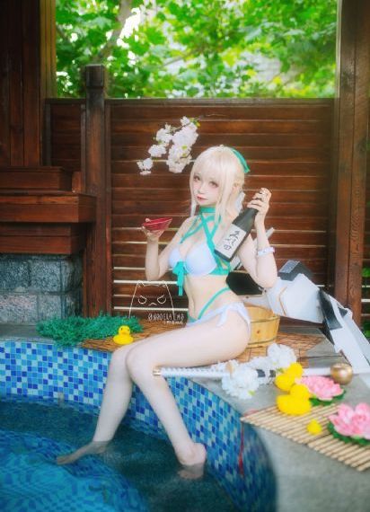 饥渴少妇伦色诱公