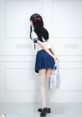 图书馆的女朋友免费观看