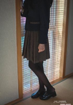 巨胸教师 冲田杏梨 在线