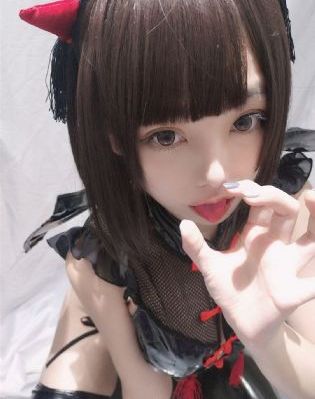 中国宝藏觐天宝匣