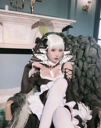 深入黑暗