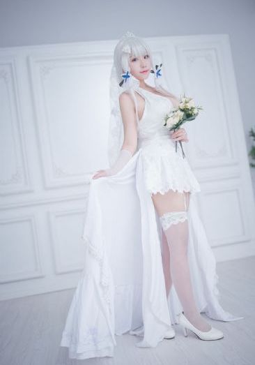 年轻的寡妇在线观看