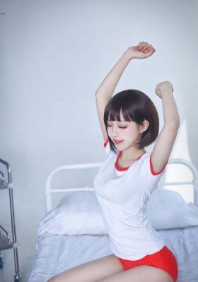 年轻的妈妈免费